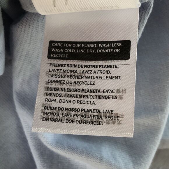 Levi's Women’s Perfect Tee Standard Fit Floral Spell Out Light Blue Small NWT - Picture 11 of 16